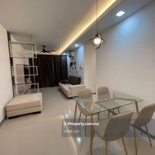 Fully Renovated & Well Maintain Unit For Sale!!