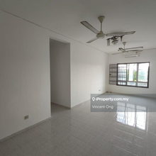 For Rent - Idaman Senibong Apartment - 3 Bedroom unit & Low Rental