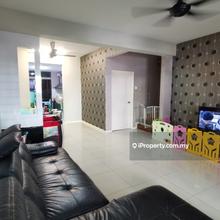Parkvilla Townhouse Lower Floor For Sell