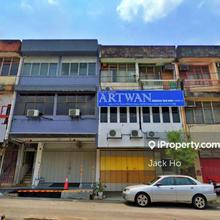 Corner Shop For Sale @ Taman Midah