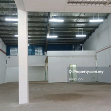 Taman Johor Jaya Jalan Seroja 1.5 Storey Factory Ros Merah Bakawali