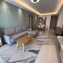 5 min walk to C.I.Q / Mall beneath / Cinema/ Facilities/ 1 Car Park