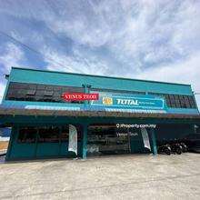 Juru main road shop for rent