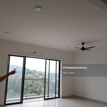 Green Park Residence At Seri Kembangan For Sale!