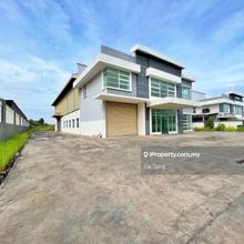 Semenyih Freehold Semi-D Factory Gated Guarded Land 12k sf 200a Cheap