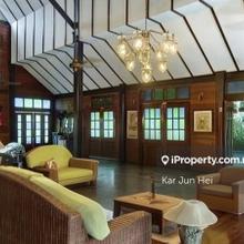 Cheap Nice 2 Stry Bungalow at Country Heights Kajang 