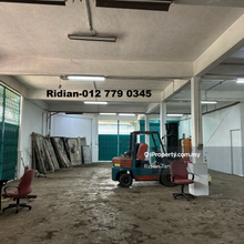 Pandamaran Klang 2 Storey Corner Link Factory to Let!