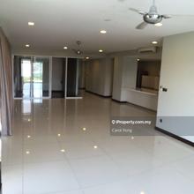 Well Maintain unit with fully furnished, ready for new homeowner