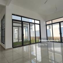 Gated Guarded semi-D Country Villa, Bemban, Ayer Keroh, Melaka 