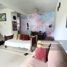 Flat Level No Split, Value Buy, Walking Distance to LRT Amenities