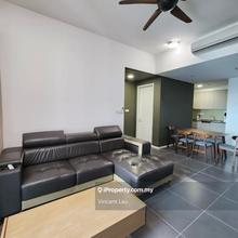 Freehold Renovated Fully Furnished High Floor Nice View Spacious