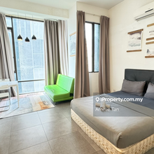 Tastefully furnished studio