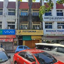 Jalan Beserah 3-storey shop Next to Maybank