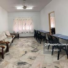 Fully Furnished Pkns Tingkat 1 dengan Wifi berdekatan Busstop & kedai