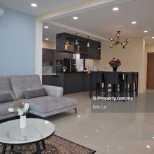 Spacious Private Lift Unit With Tastefully ID Design To Let!