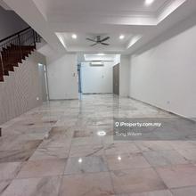 2.5 Storey Terrace House