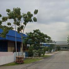 Semi d factory at nilai for rent