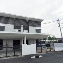 Semi D Berkembar 2 Tingkat-Taman Beruni Fasa 2