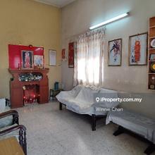 Pengkalan Single Story Intermediate Corner Lot For Sale