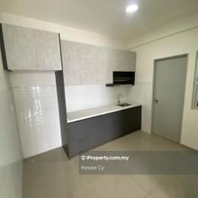 Laman Sari Residence/kitchen cabinet with balcony/batu caves condo/sel