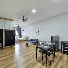 The Quartz Residence Studio Room With Water Heater