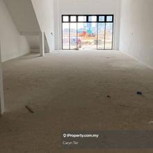 Facing future commercial (South East) - End Lot