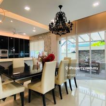 Semi-D house for Rent