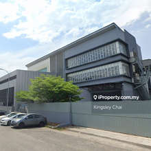 Freehold Corner Semi D Factory Extention with cf