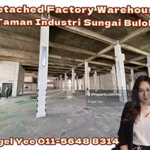 Detached factory warehouse with lift @Taman Industri Sungai Buloh