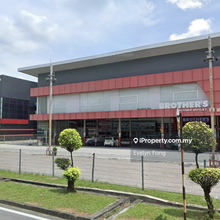 Taman Subang Permai Subang Jaya Showroom/Warehouse (1-Floor) For Rent