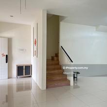Super Cheap, 5 Airconds Terrace House @ Uni Garden, Kota Samarahan.