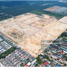 Jenjarom Industrial Land For Sale