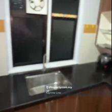 1-Covered Carpark Fully renovated @ Halaman Kenanga Apartment 689sf