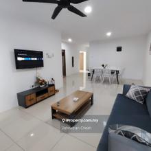 Freehold Perfect for Investment Comfortable Living Manhattan Condo