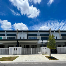 Resort Home Hijayu 2 Sendayan House Rent 