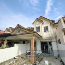 Bukit Rahman Putra Double Storey For Sale Rm600k.