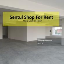 Commercial Specialist, Many Units on Hand