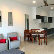 Spacious 2 bedroom plus 1 study room with nice view