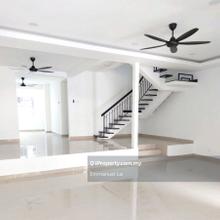 Newly Refurbished End Lot Near Park Playground Atria Mal 