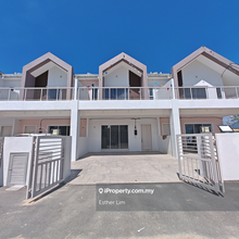 2 storey Terrace @ Klemeru Ipoh (Fenced Up & Guarded)