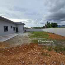Prime Location Big Land Bungalow in Simpang for Sale!