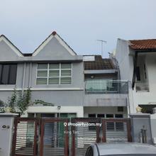 Terrace house for Sale