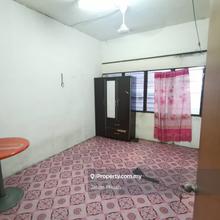 1st Floor House Jalan Pahang, Setapak, Staff Hostel