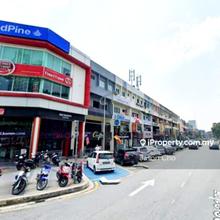 Exclusive Corner 4 Storeys