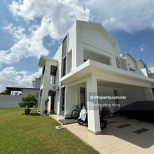 Corner 2 Storey Terrace @ Arden Hill, Forest Heights