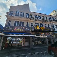 Kampar 3 Storey Shoplot For Sale