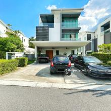 Private Elevator. 24hours Security. Well maintained. Move in condition