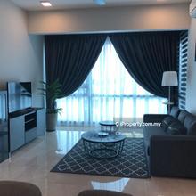 Walking distance to Midvalley , unblock view