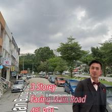 Facing Main Road Unit