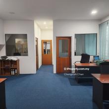 Renovated Ground Floor Shop (Walking Distance to LRT)